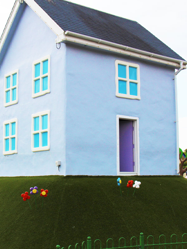 Grandpa Pig's House  exterior in Peppa Pig World at Paultons Park