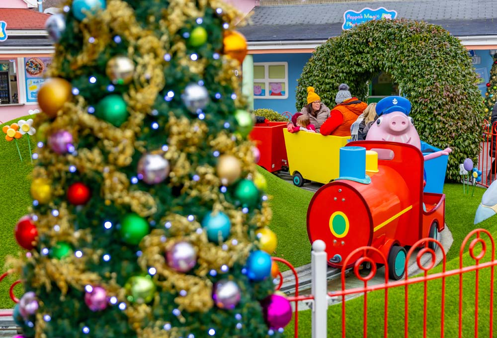 Peppa Pig World Rides at Christmas